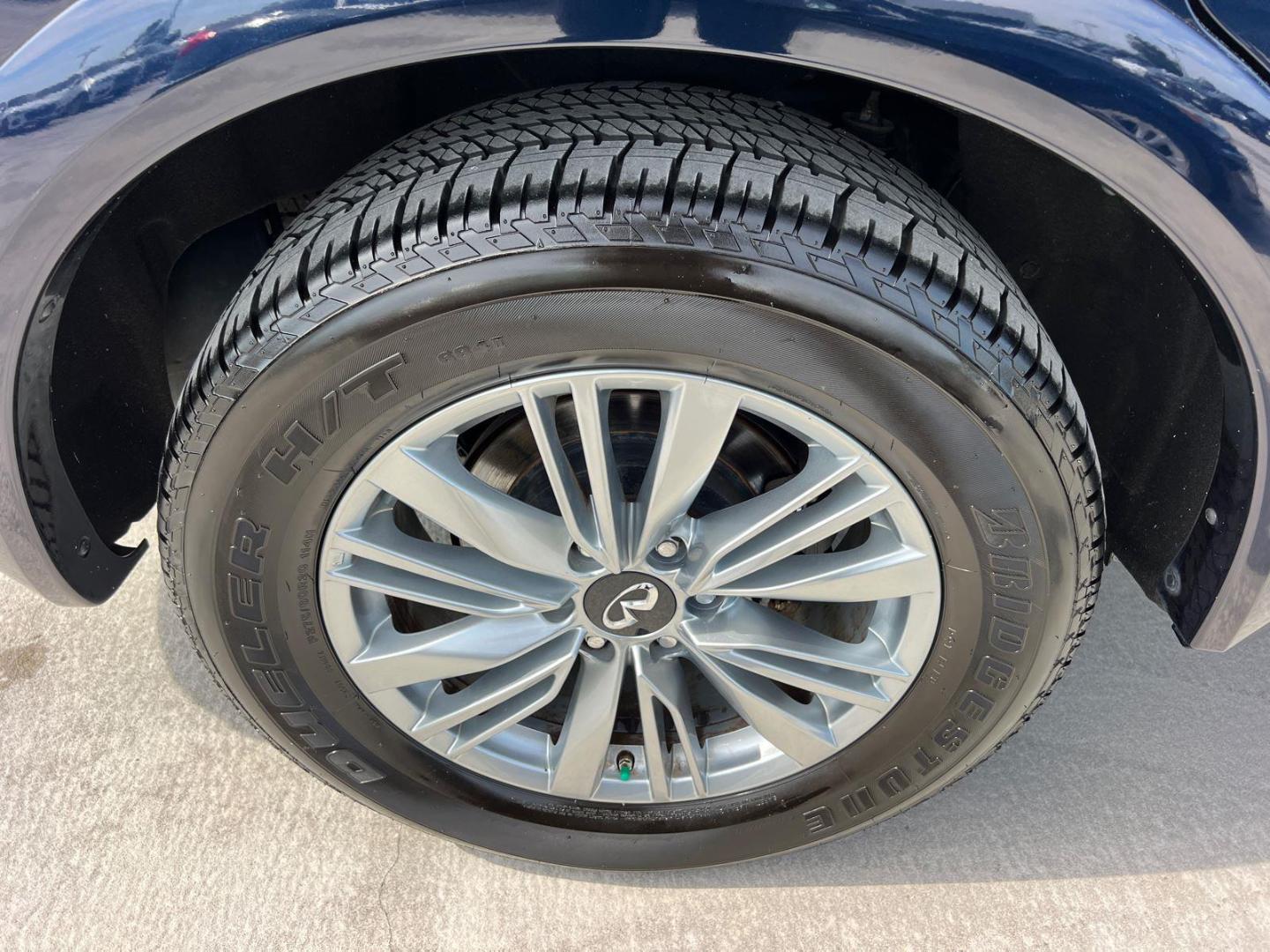 2020 INFINITI QX80 17