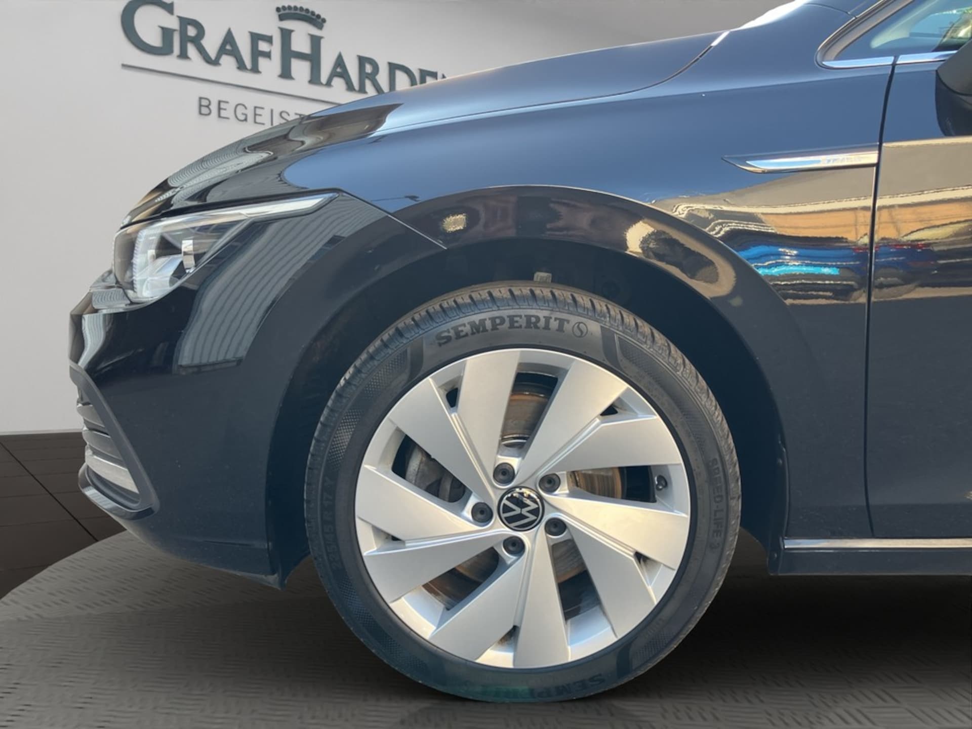 Volkswagen Golf Variant Style