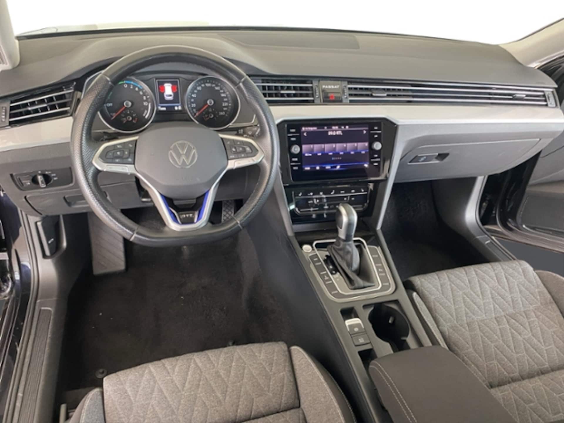 Volkswagen Passat Variant GTE