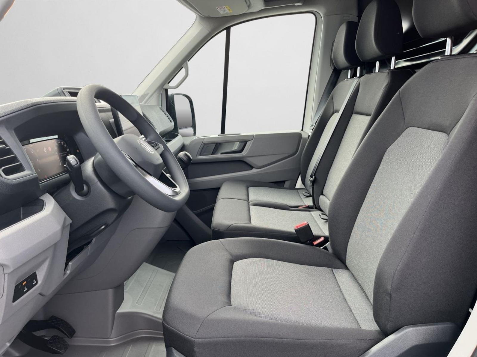 Volkswagen Crafter Kasten mittlerer Radstand – Bild 12