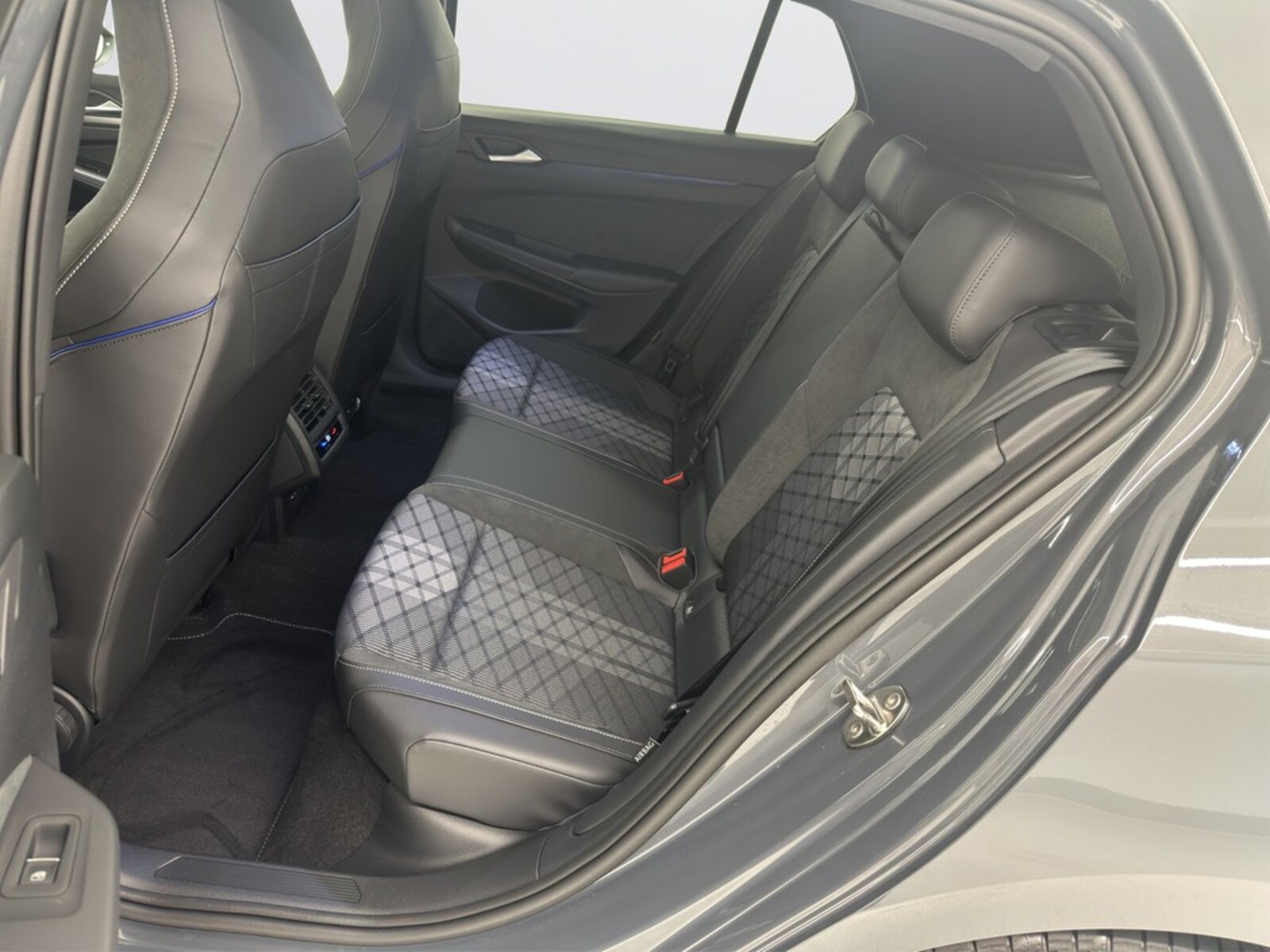 Volkswagen Golf – Bild 12
