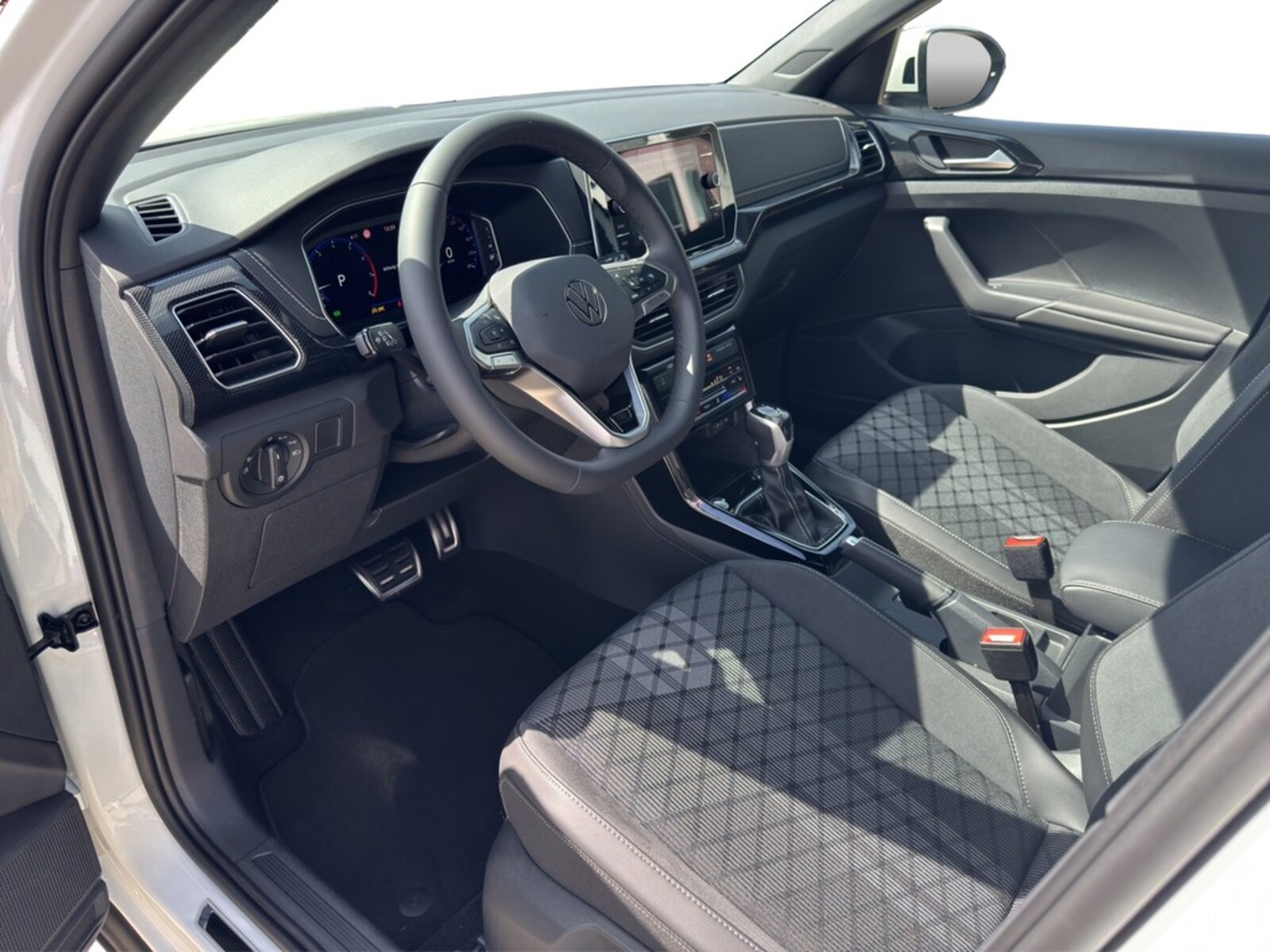 Volkswagen T-Cross – Bild 11