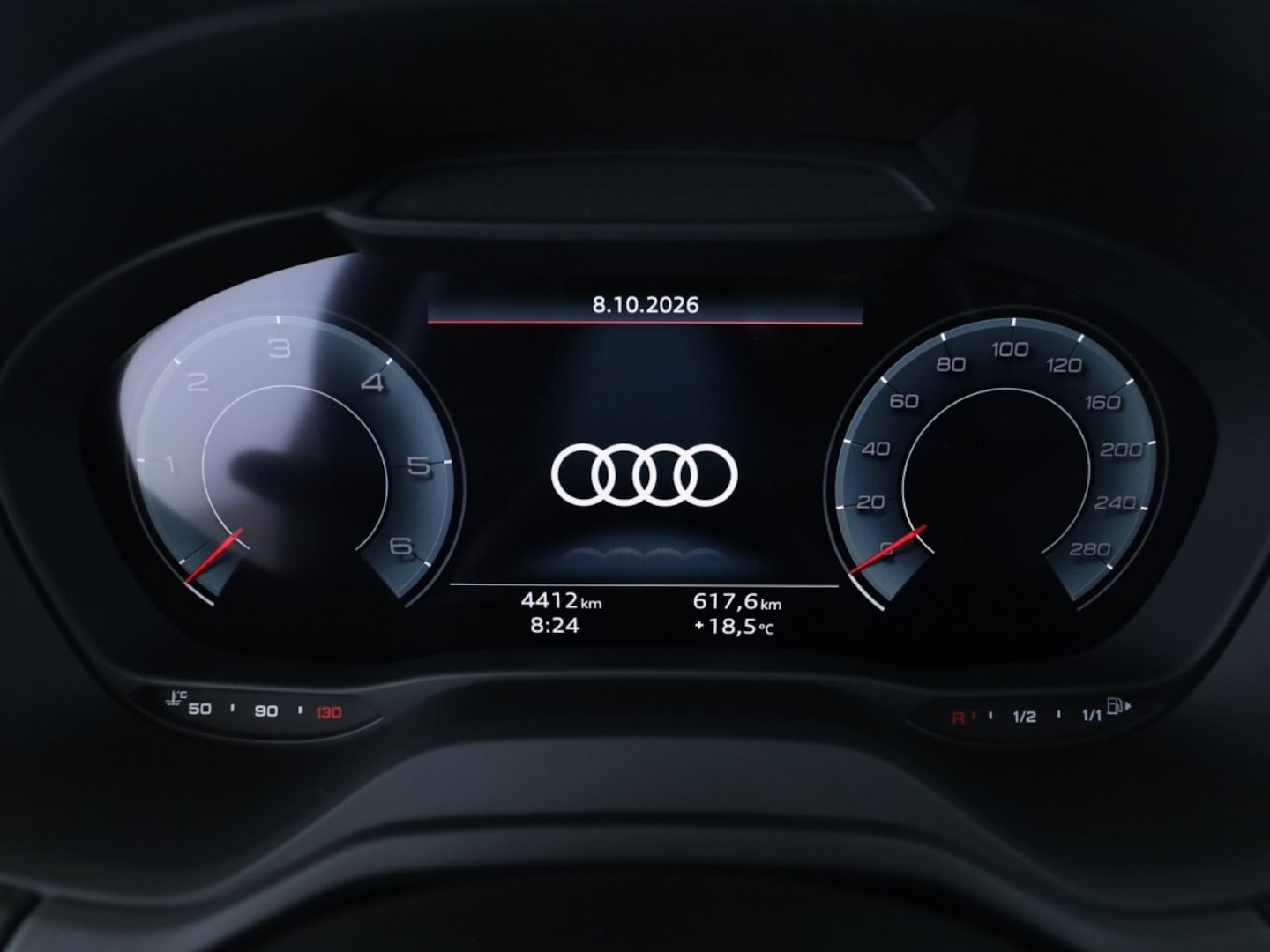 Bild über Audi Q2 advanced 30 TDI Schaltgetriebe - für weitere Informationen kontaktieren Sie den Audi Partner