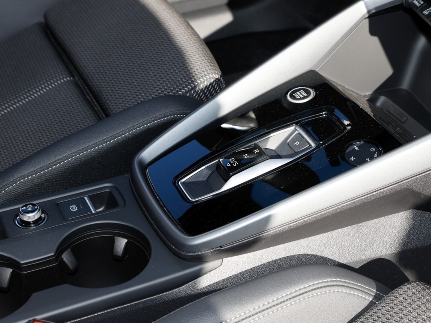 Bild über Audi A3 Sportback TFSI 85 kW S tronic - für weitere Informationen kontaktieren Sie den Audi Partner