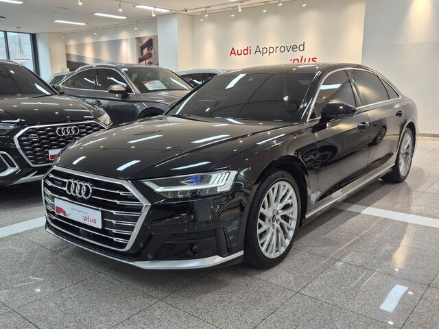 Audi A8 55 TFSI quattro 250 340 kW hp tiptronic