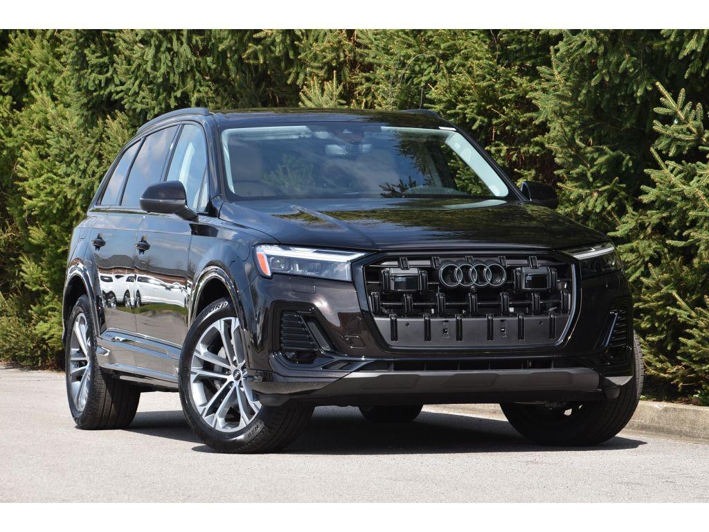 2026 Audi Q7 45 Premium Plus quattro Tiptronic's photo