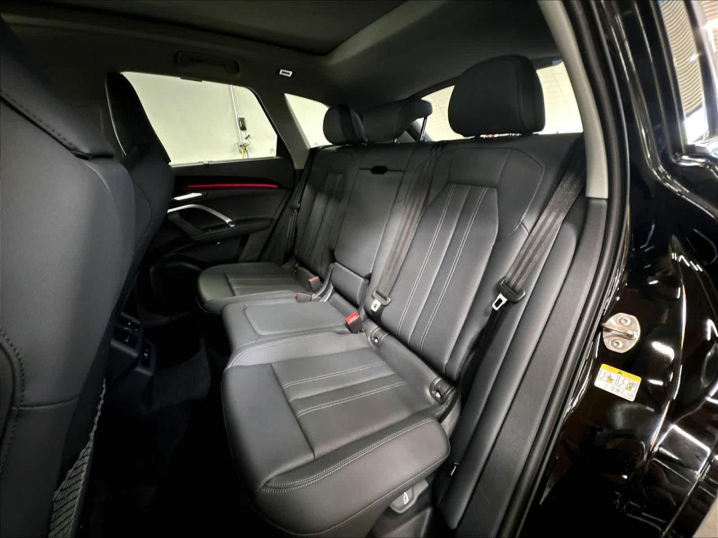 2025 Audi Q5 Premium Plus - Photo 12