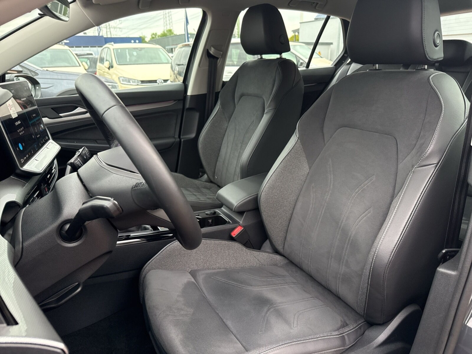 Volkswagen Golf – Bild 8