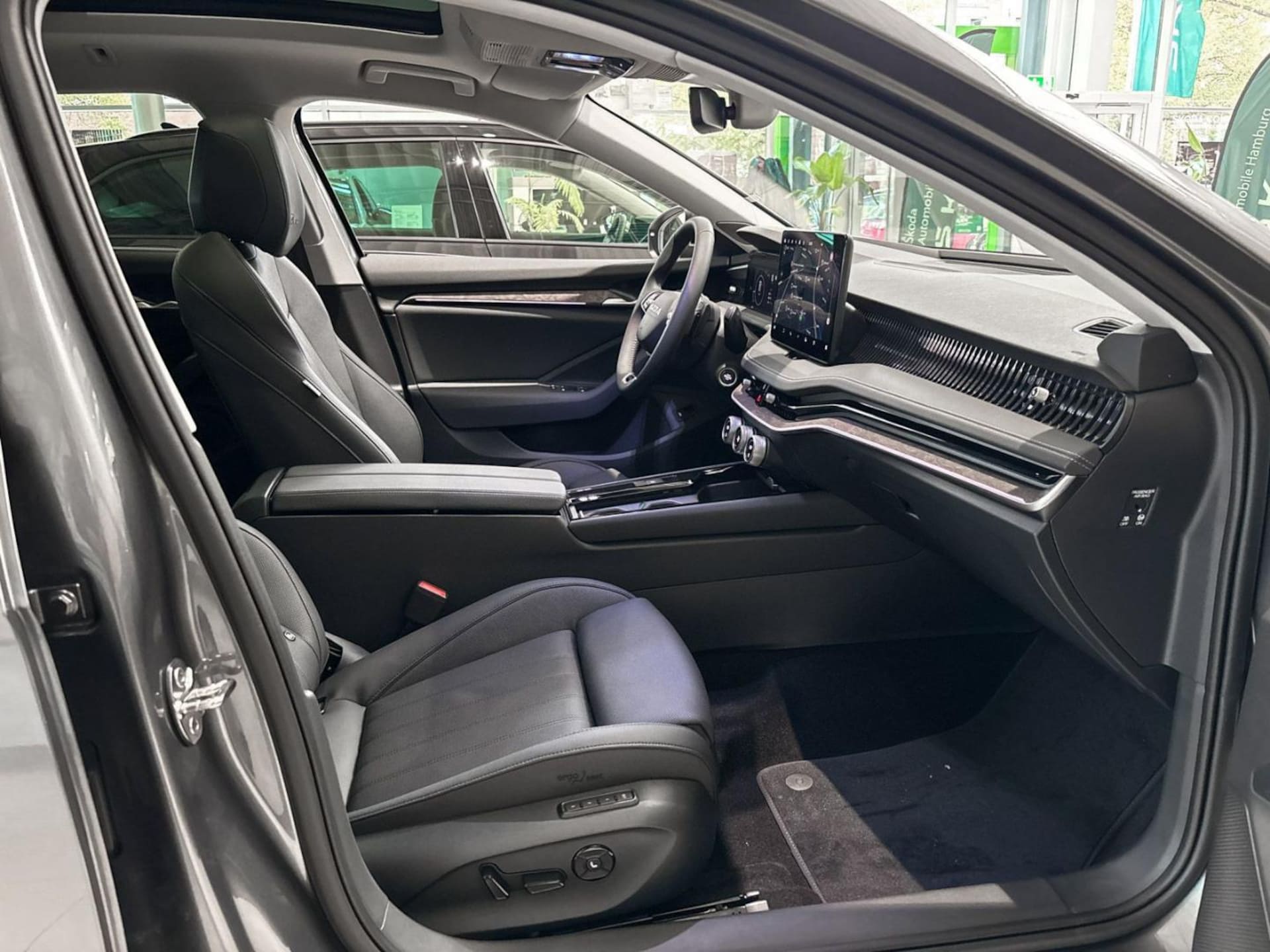Skoda Superb Combi Laurin & Klement