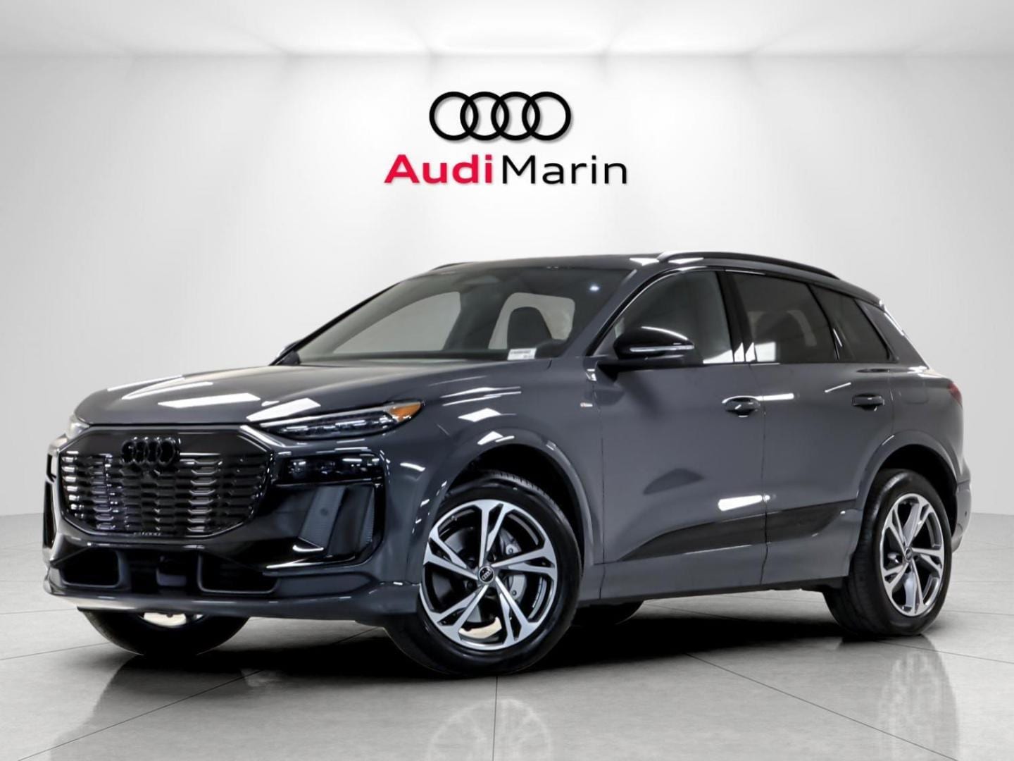 2027 Audi Q6 e-tron Prestige quattro's photo