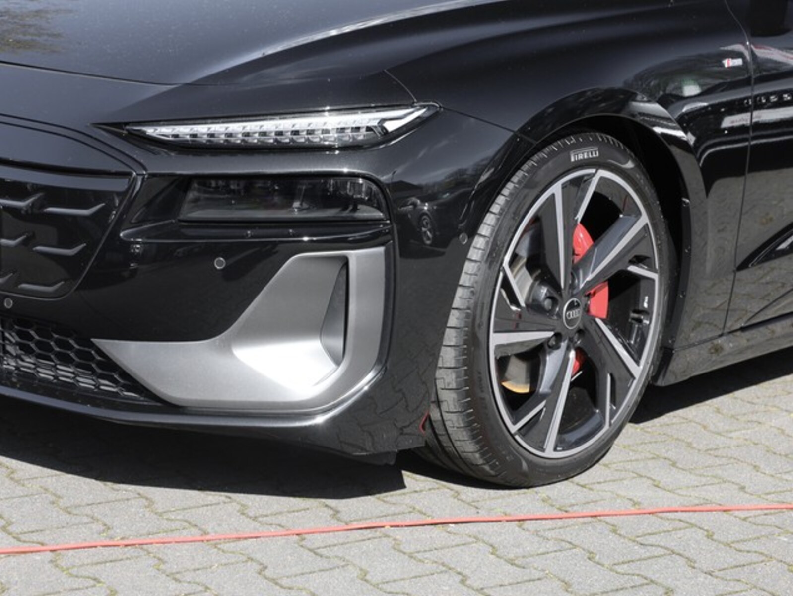 Audi A6 Avant e-tron – Bild 13