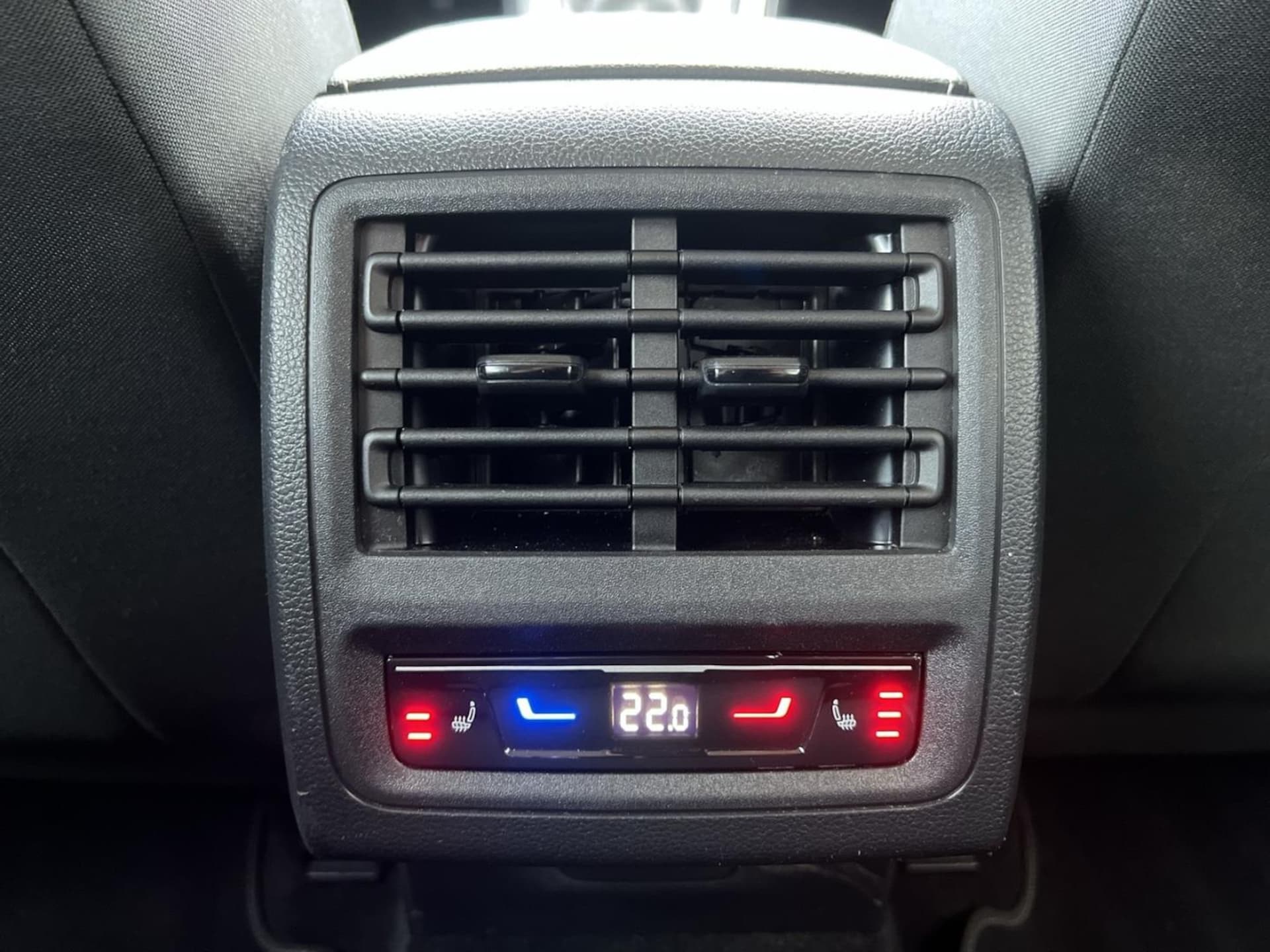 Volkswagen Golf Active