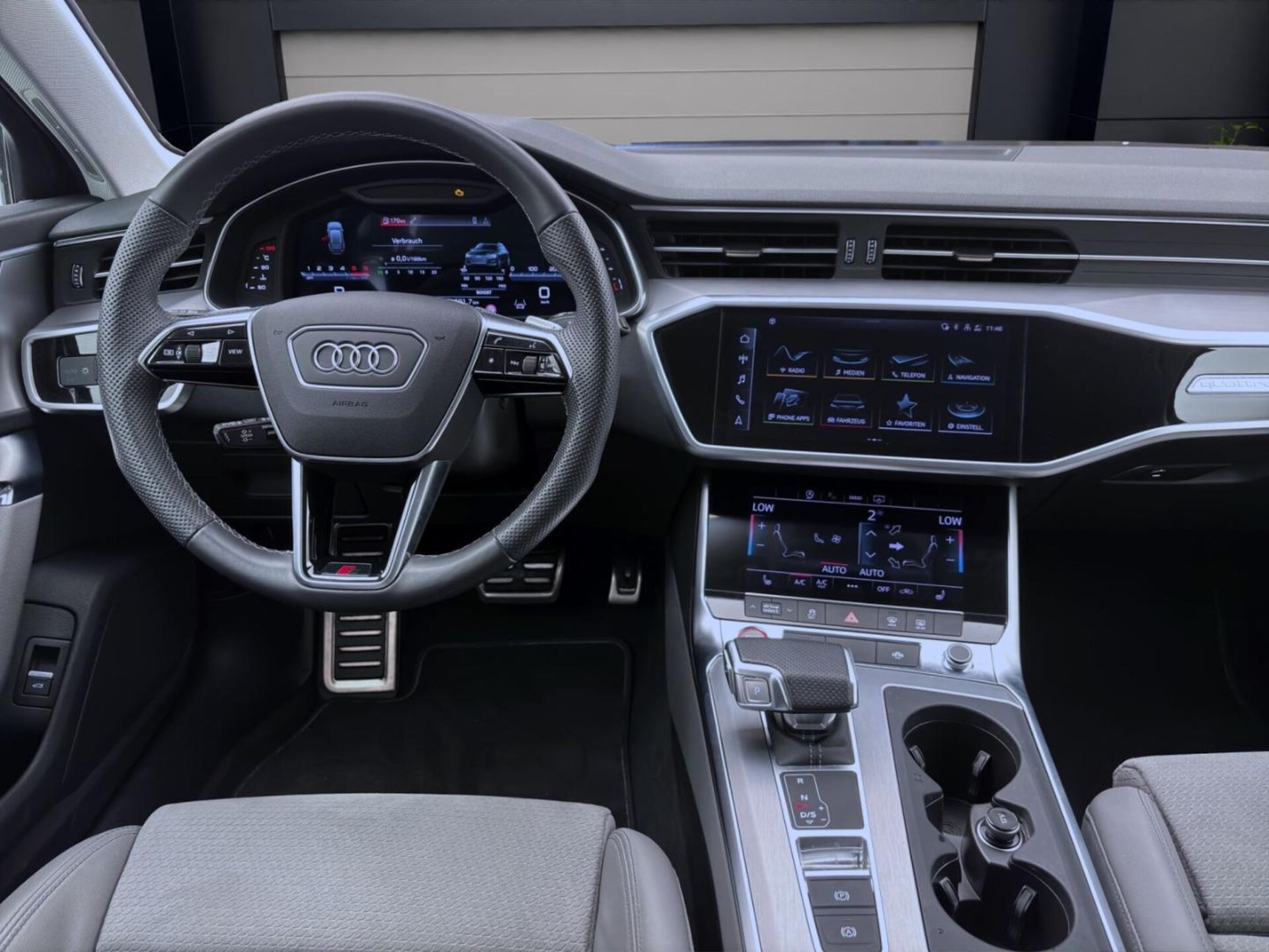 Audi S6 Avant