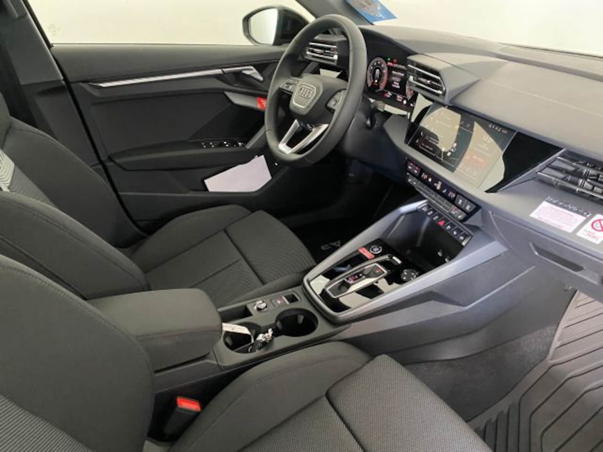 Audi A3 Sportback S line