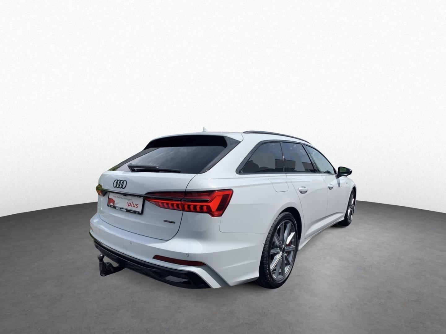 Bild über Audi A6 Avant TFSI e S line 55 TFSI e quattro S tronic - für weitere Informationen kontaktieren Sie den Audi Partner