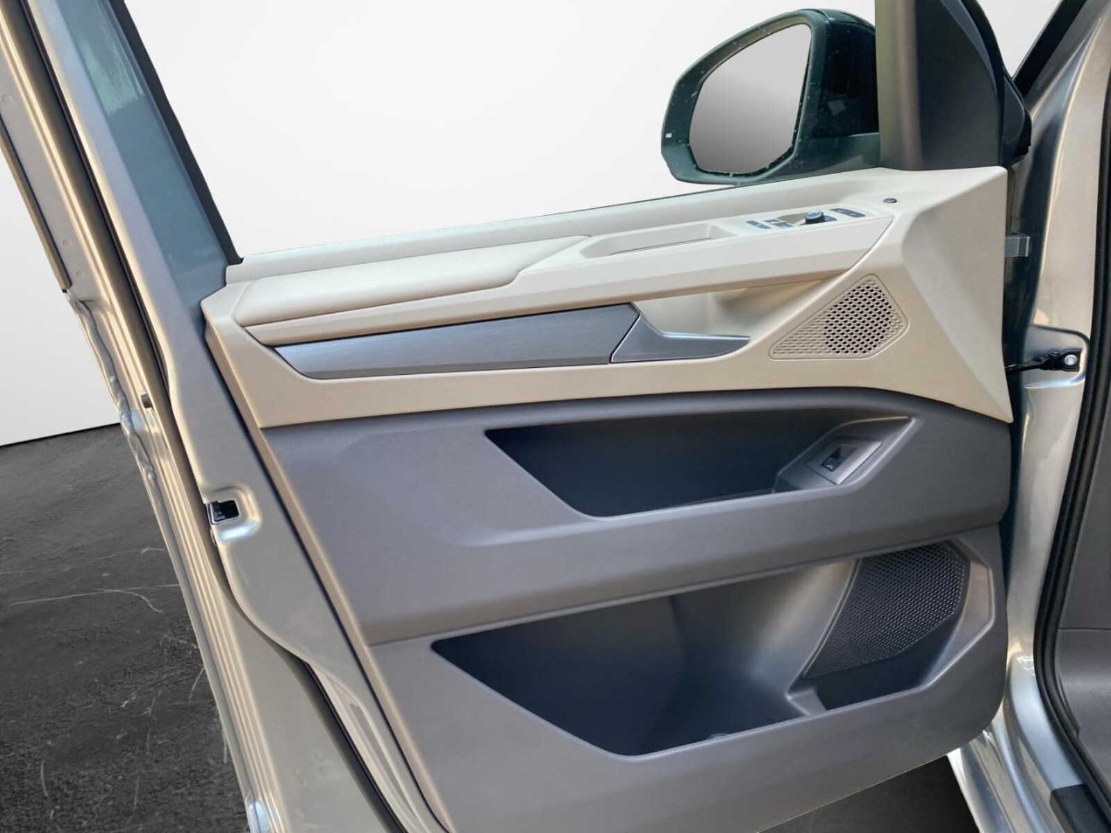 Volkswagen Multivan – Bild 7