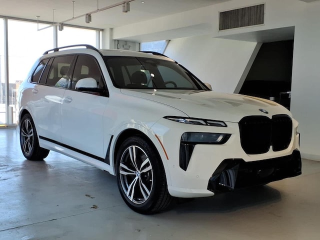 2026 BMW X7