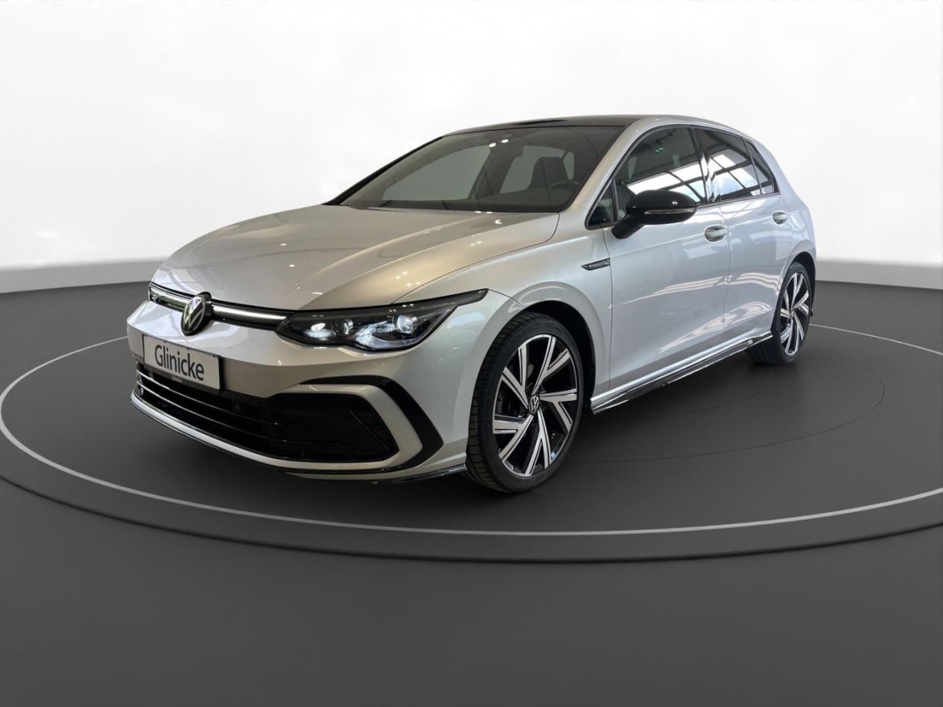 Volkswagen Golf R-Line