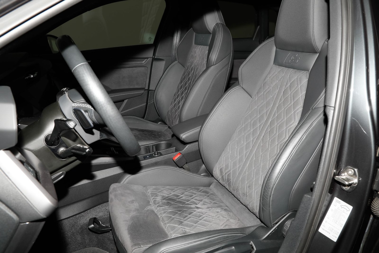 Bild über Audi A3 Sportback advanced 35 TFSI S tronic - für weitere Informationen kontaktieren Sie den Audi Partner