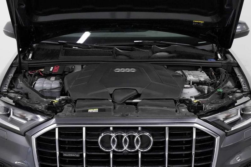 Audi Q7 SUV TFSI e