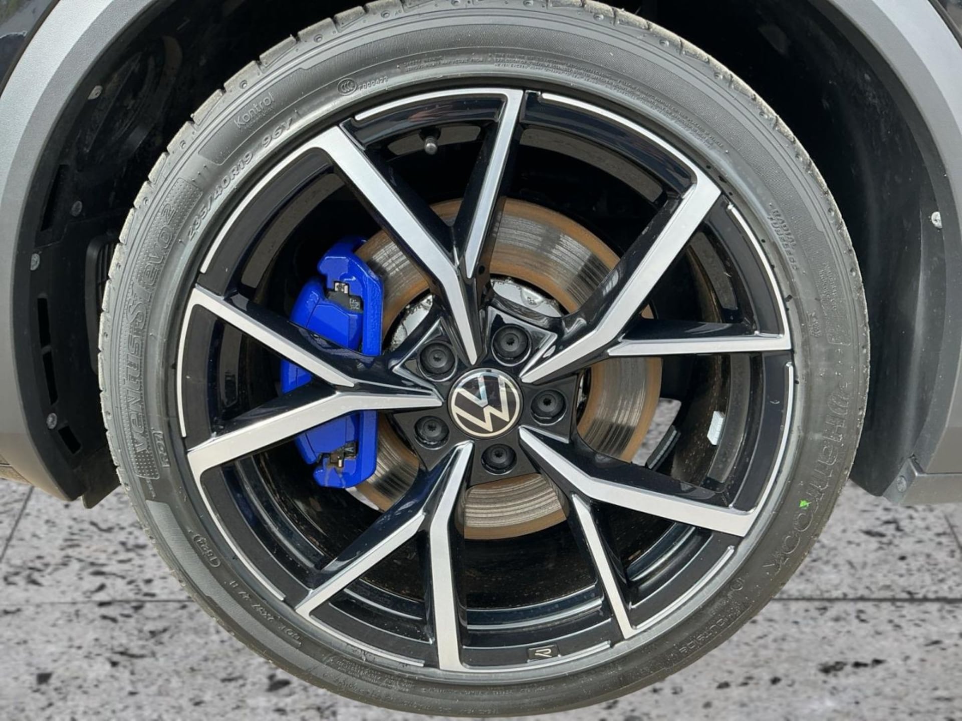 Volkswagen T-Roc R