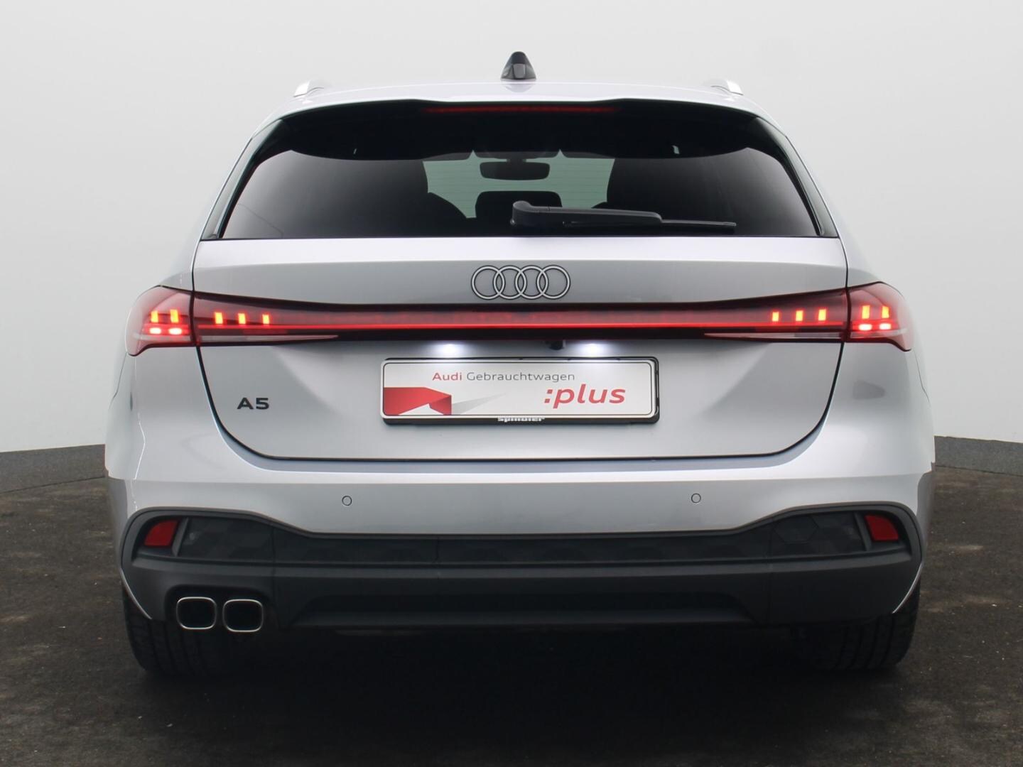 Bild über Audi A5 Avant TDI 150 kW S tronic - für weitere Informationen kontaktieren Sie den Audi Partner
