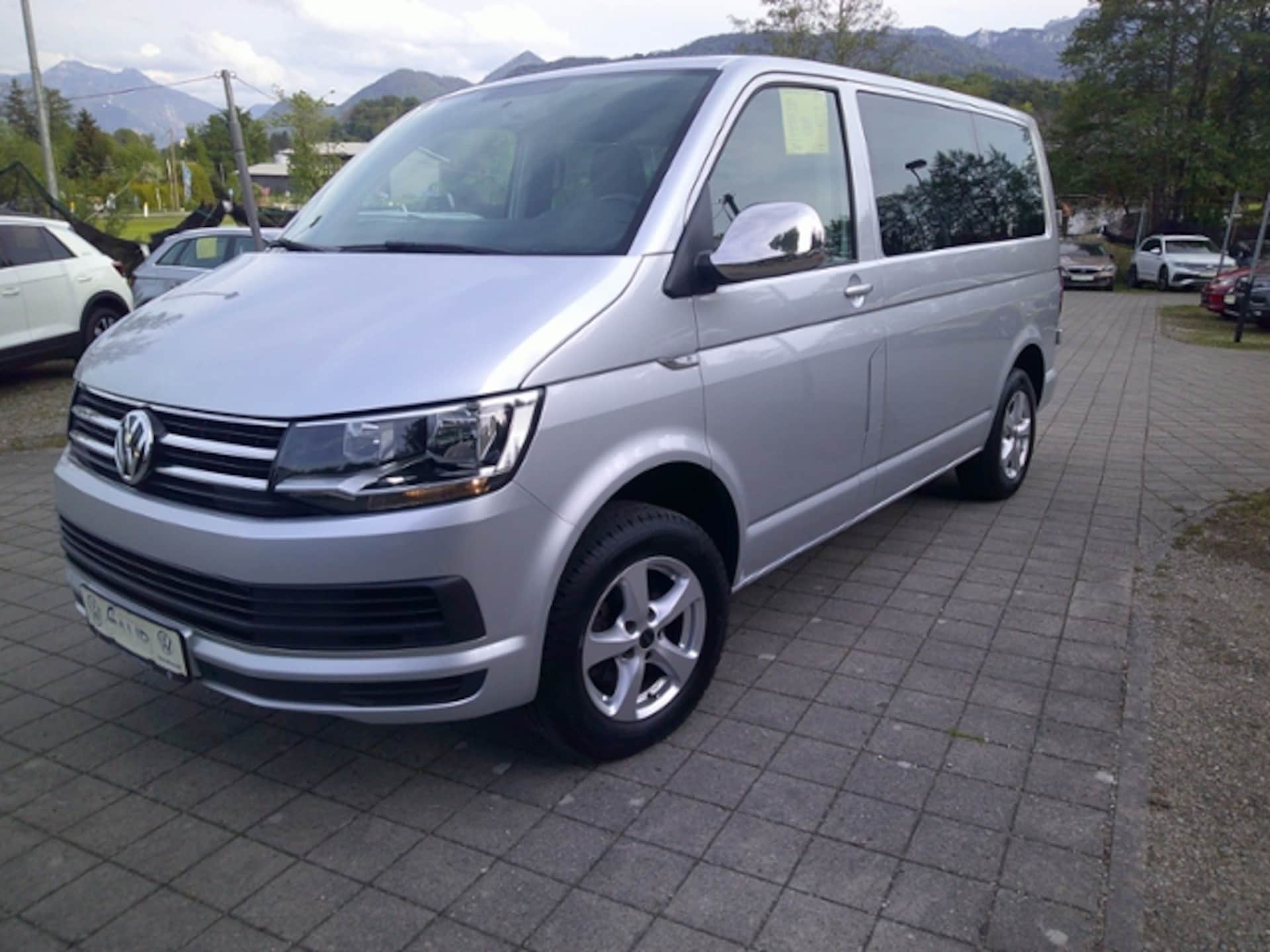 Volkswagen T6 Caravelle Comfortline