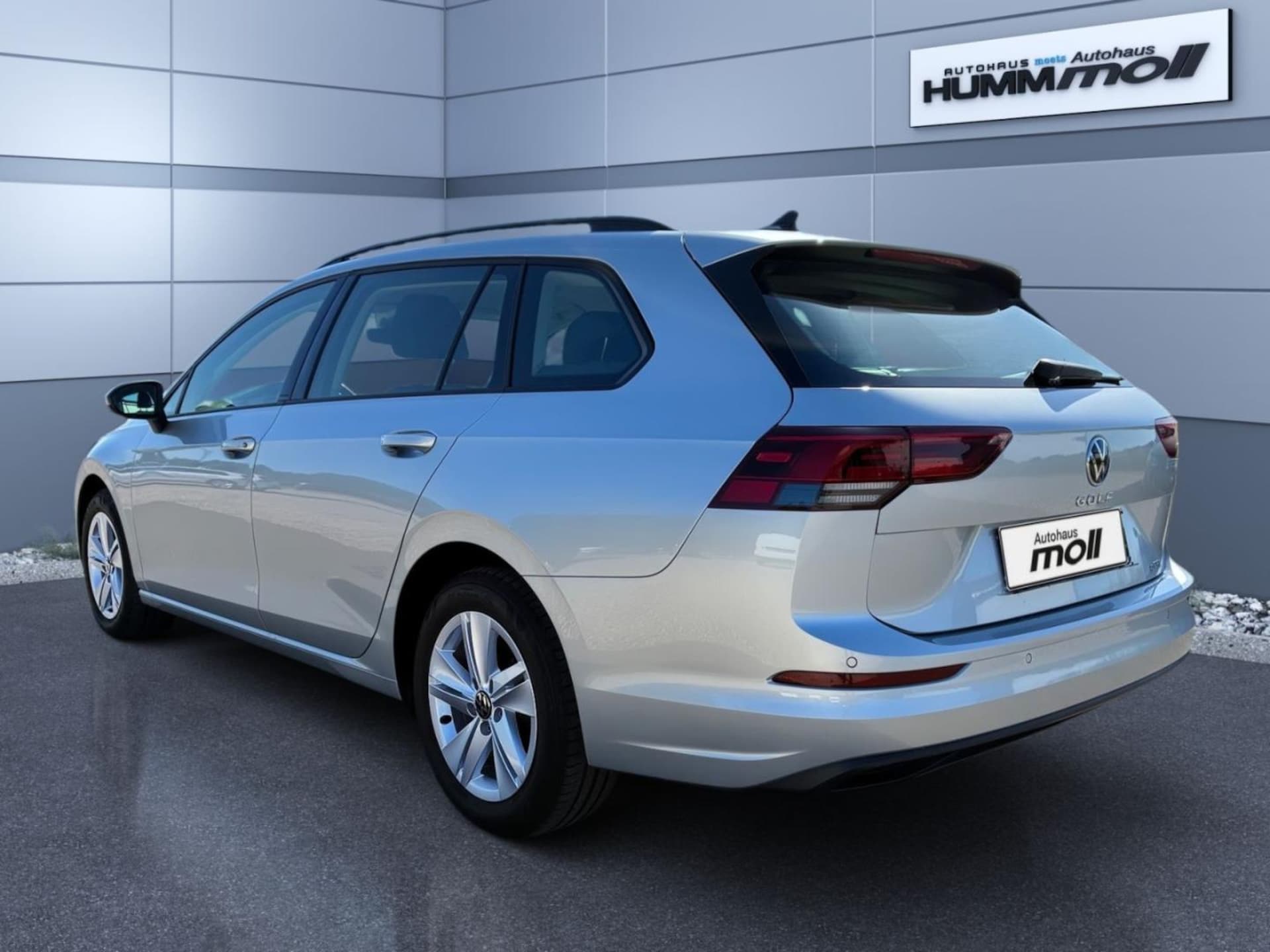 Volkswagen Golf Variant Life