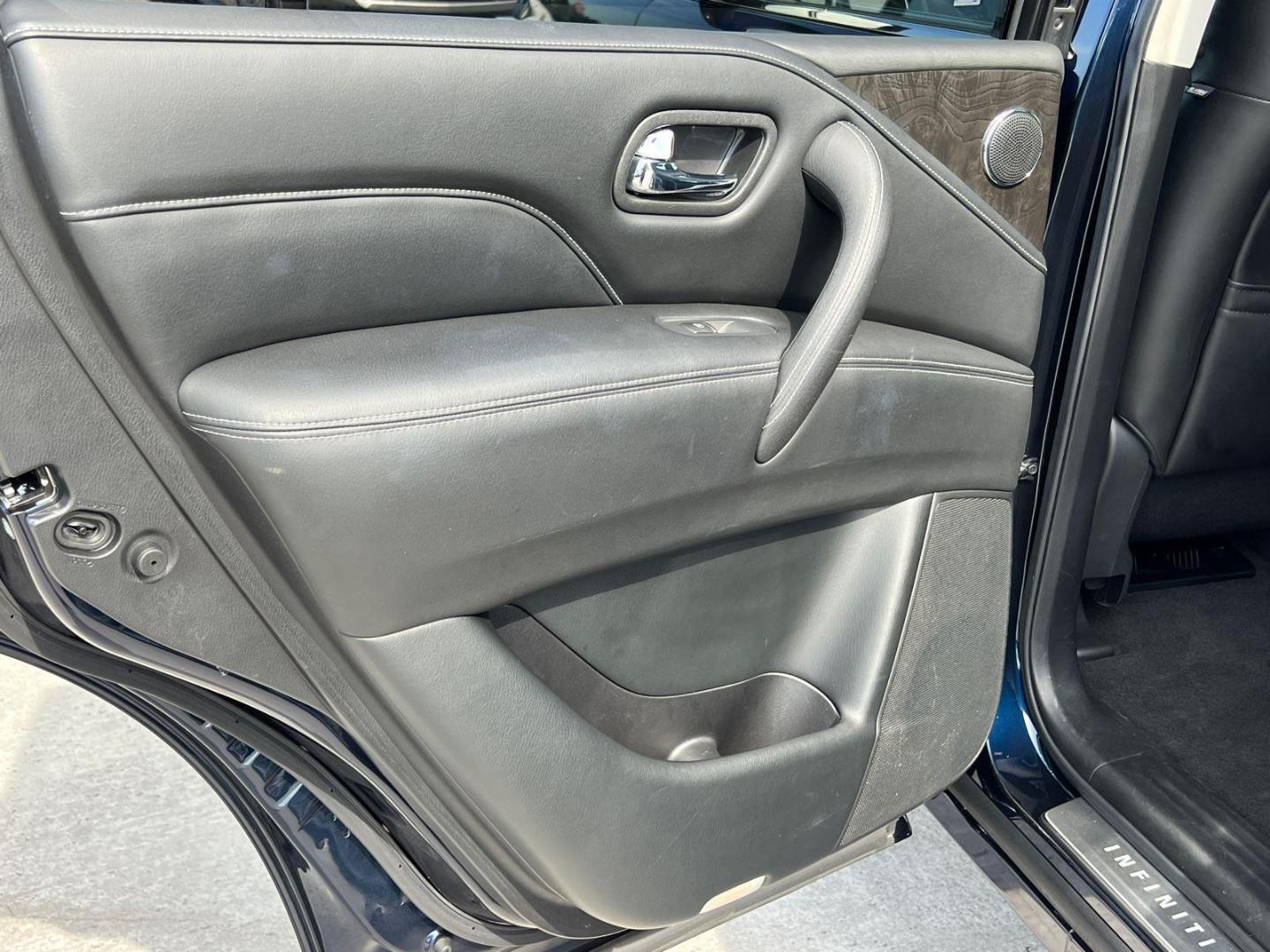 2020 INFINITI QX80 22