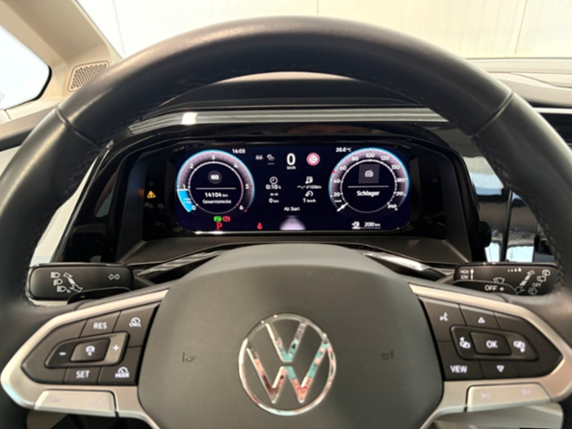 Volkswagen Multivan Basis-Modell