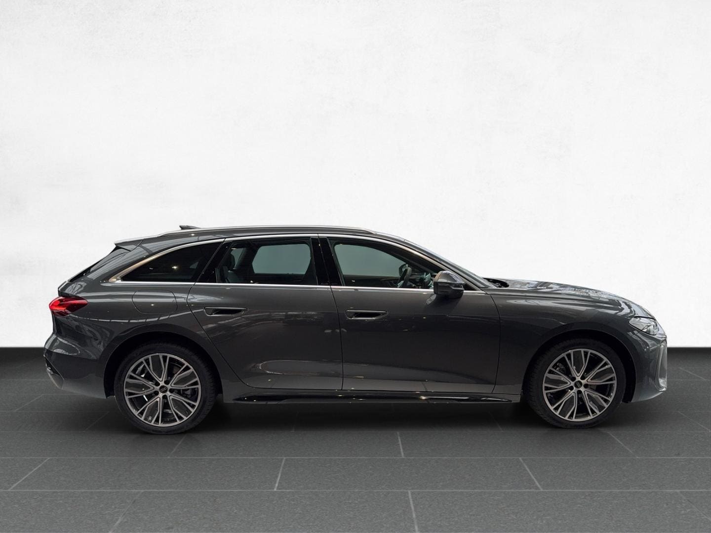 Bild über Audi A5 Avant TDI 150 kW S tronic - für weitere Informationen kontaktieren Sie den Audi Partner