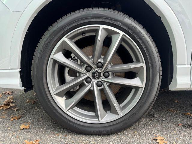 2025 Audi Q3 S Line Premium - Photo 8