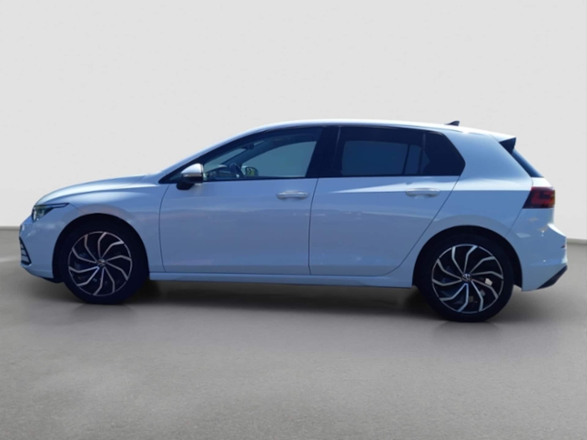 Volkswagen Golf Life