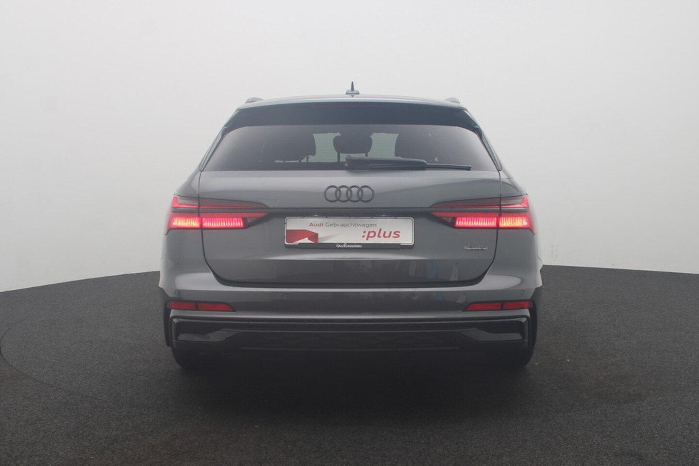 Bild über Audi A6 Avant S line 45 TDI quattro S tronic - für weitere Informationen kontaktieren Sie den Audi Partner