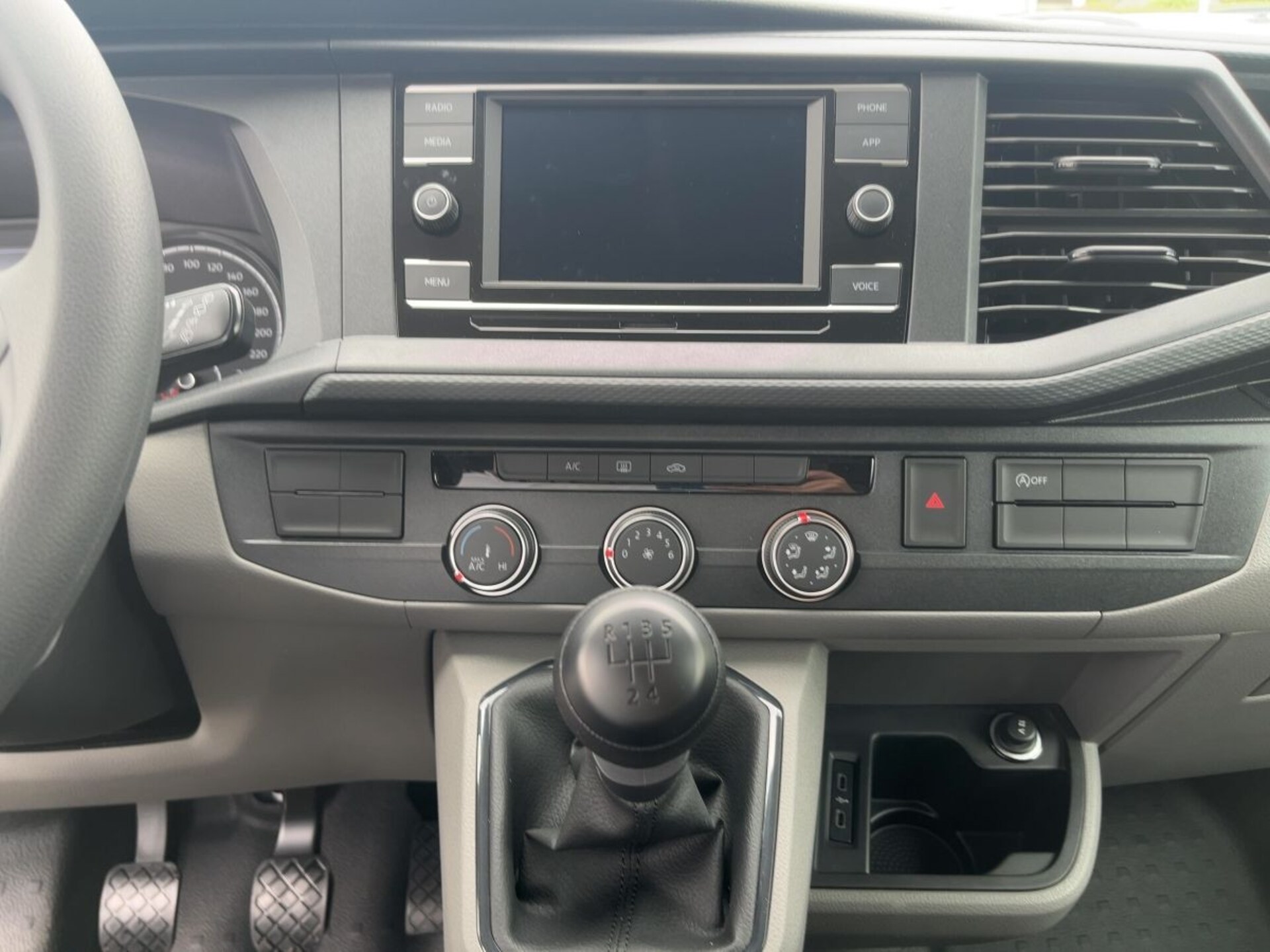 Volkswagen T6.1 Transporter Kasten kurzer Radstand