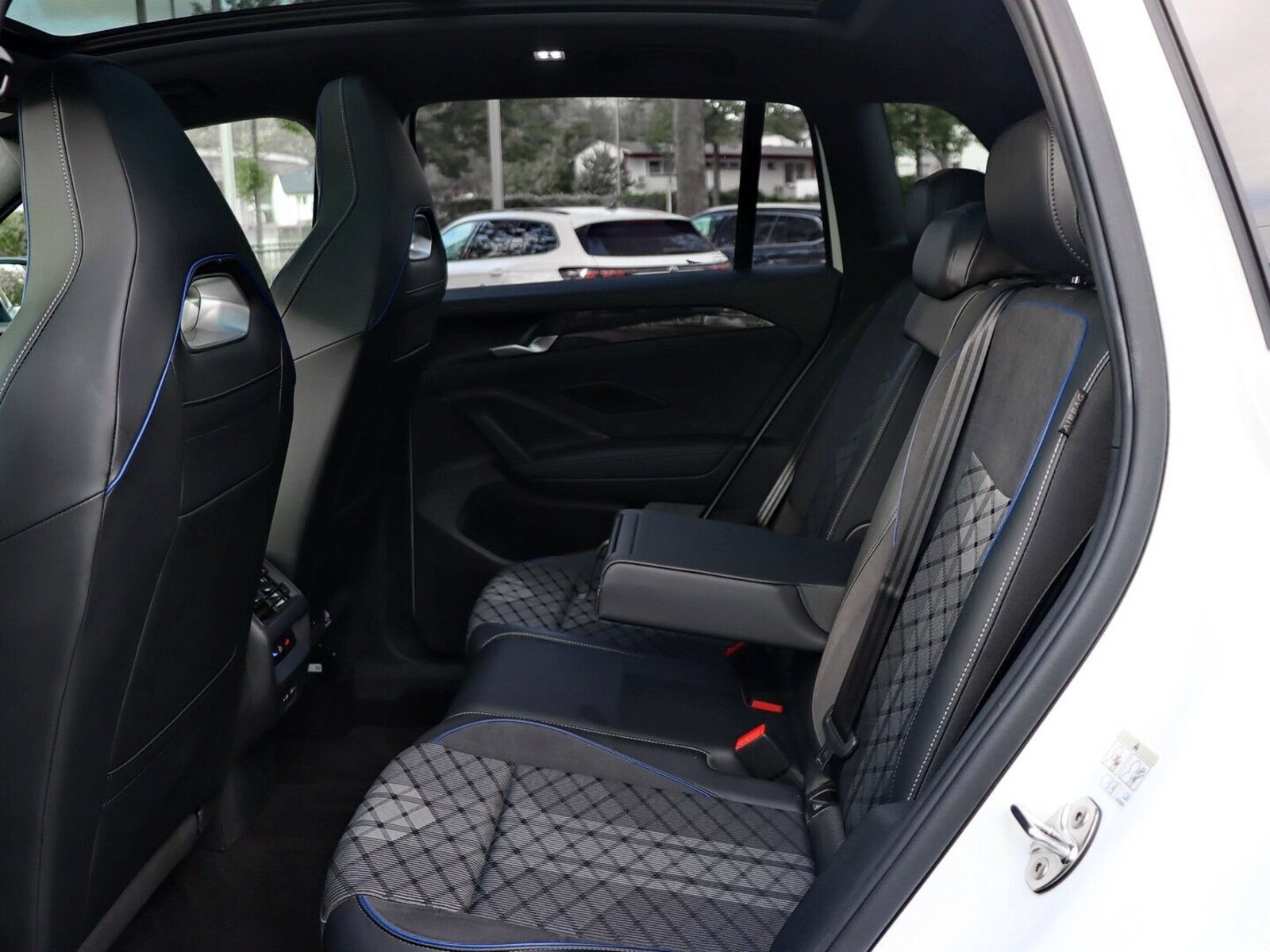 Volkswagen Tiguan – Bild 6