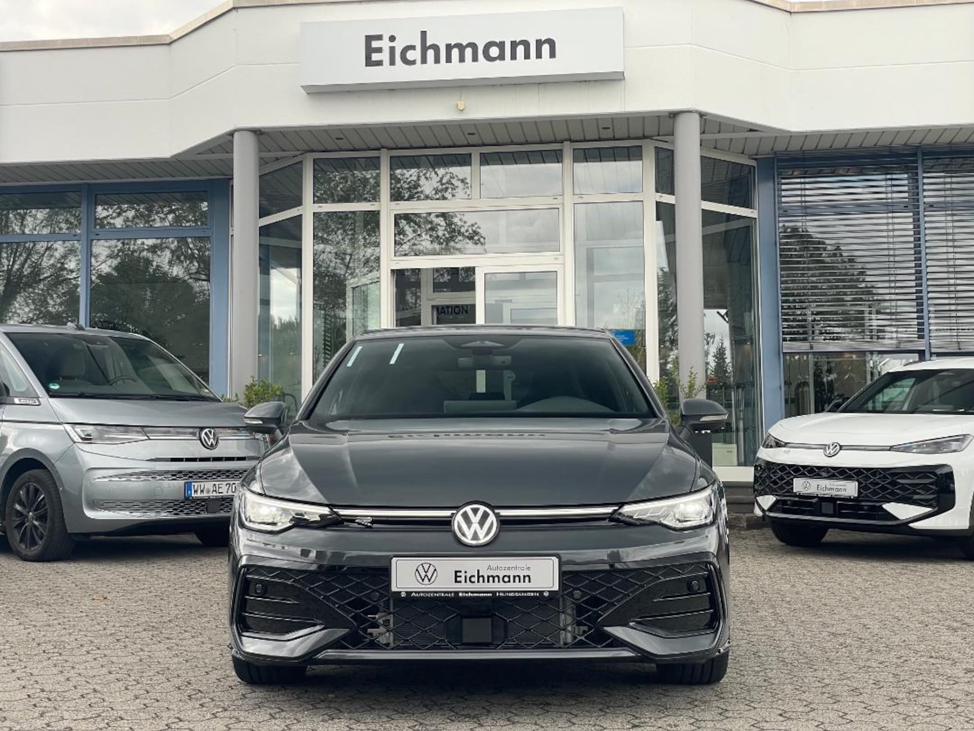 Volkswagen Golf R-Line