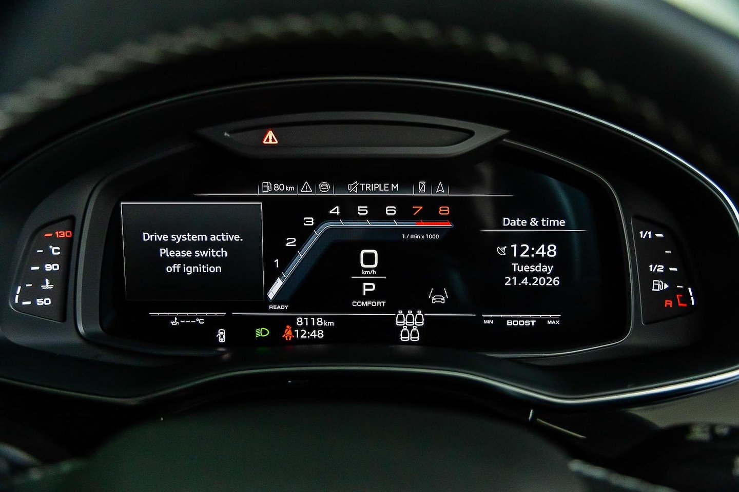 Image about Audi SQ7 TFSI quattro tiptronic