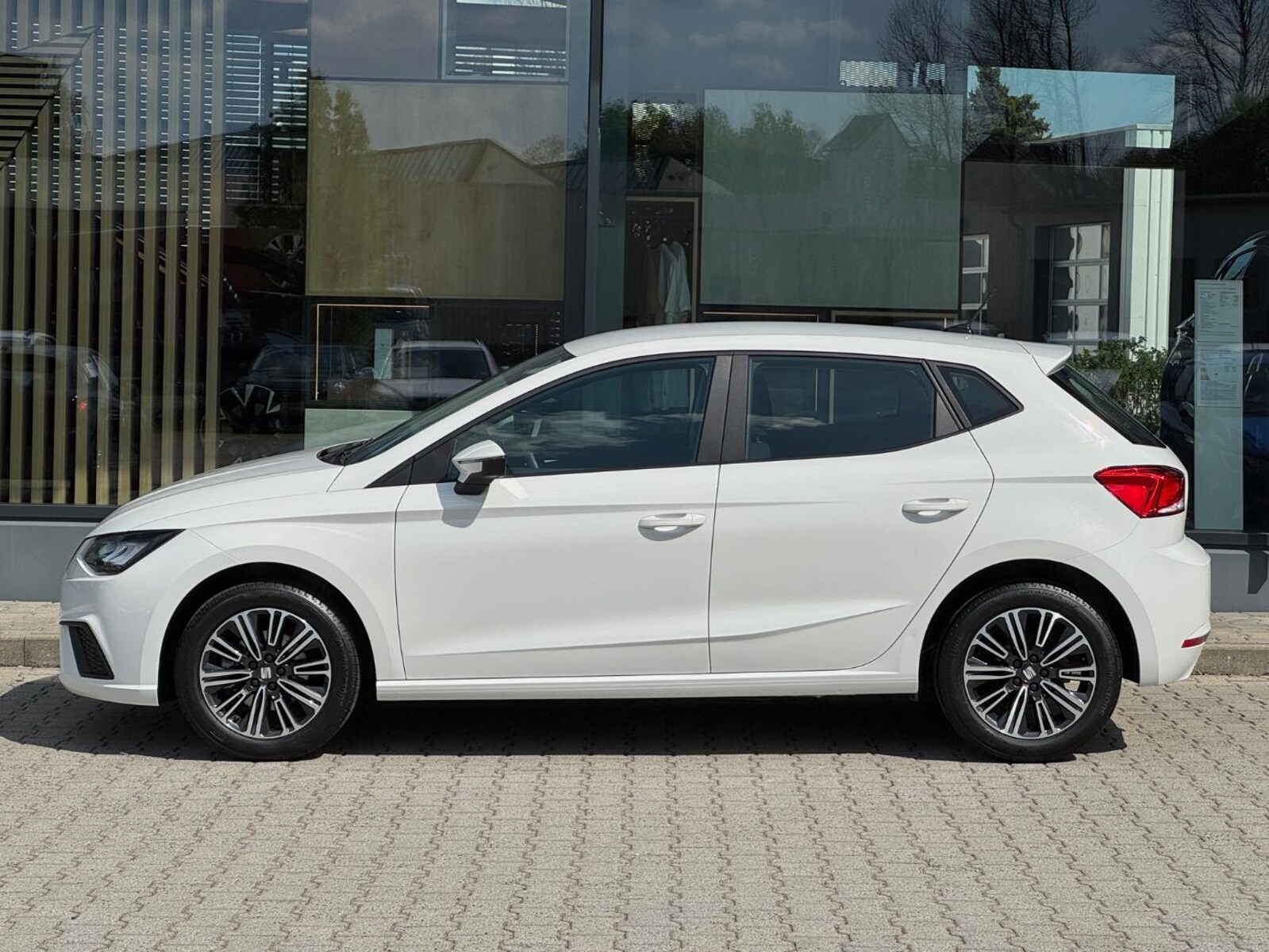 SEAT Ibiza – Bild 2