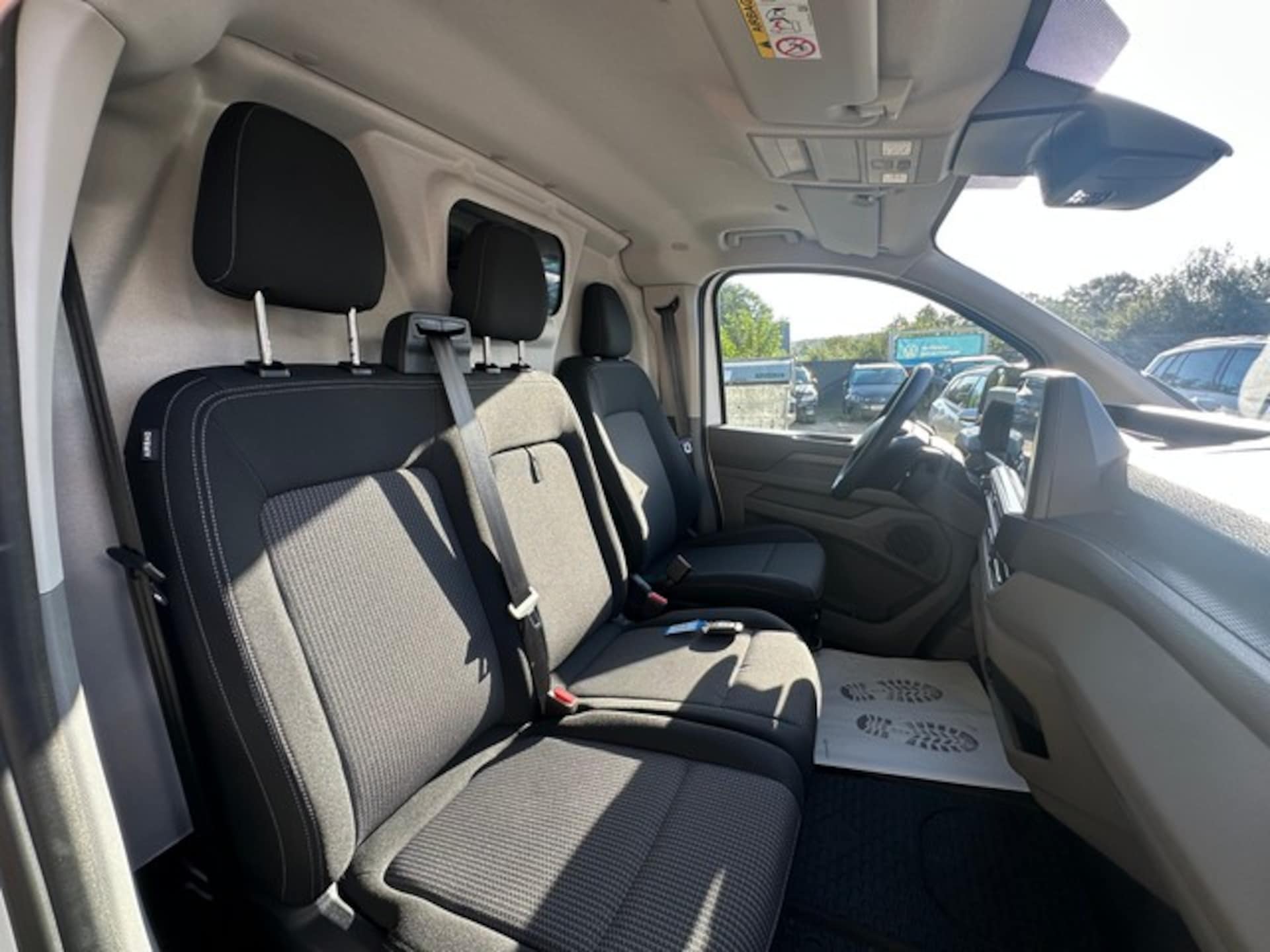 Volkswagen Transporter Kasten kurzer Radstand