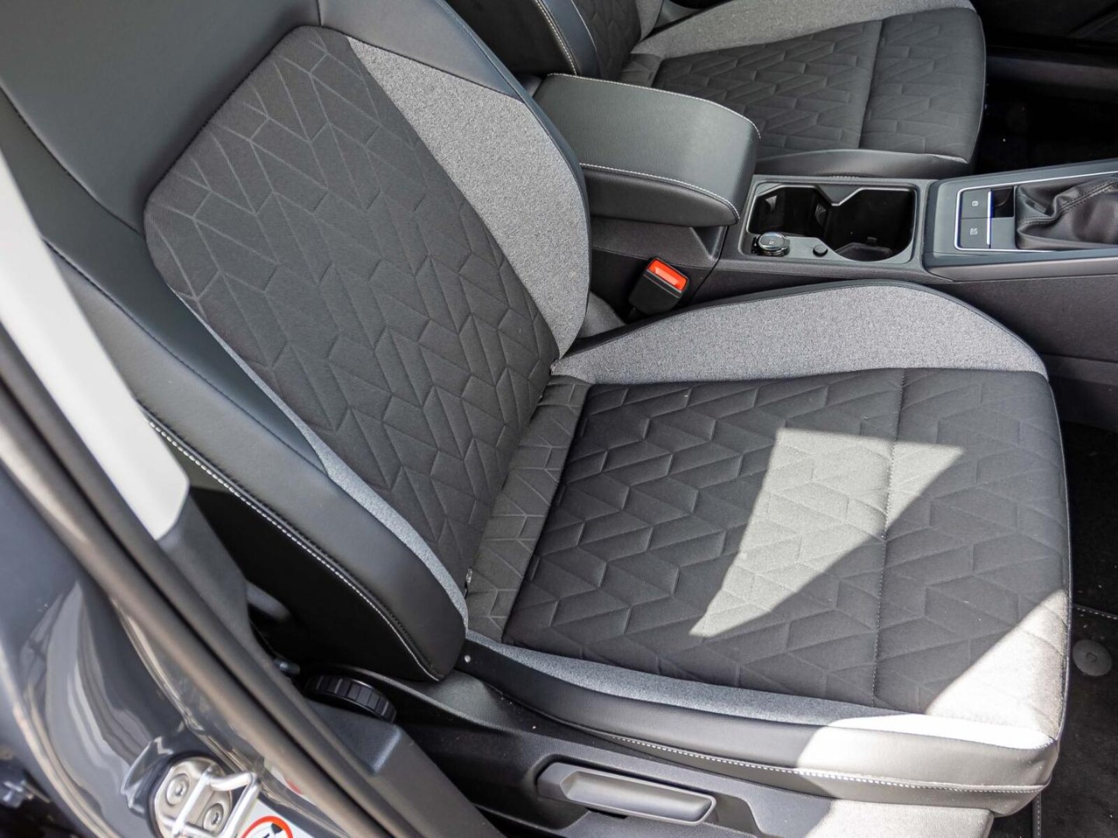 Volkswagen Golf – Bild 18