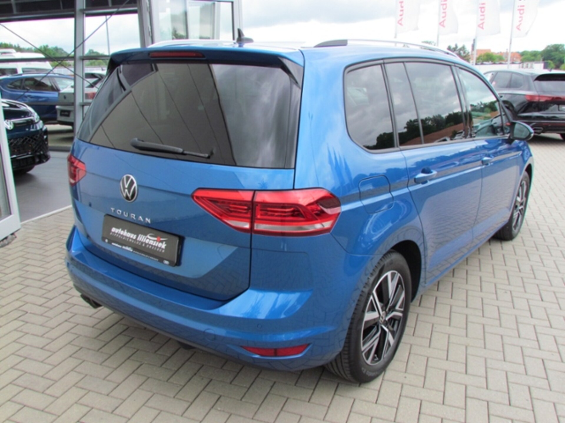 Volkswagen Touran Active