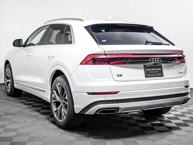 2026 Audi Q8