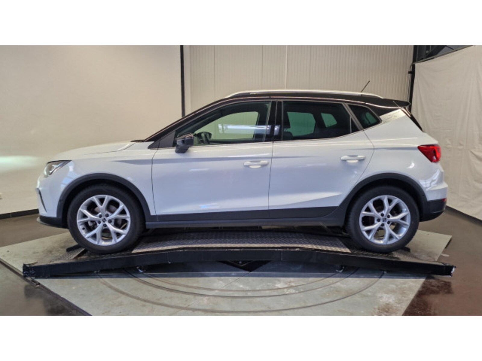 SEAT Arona – Bild 10
