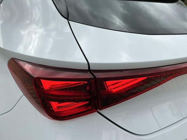Bild des Autos 19