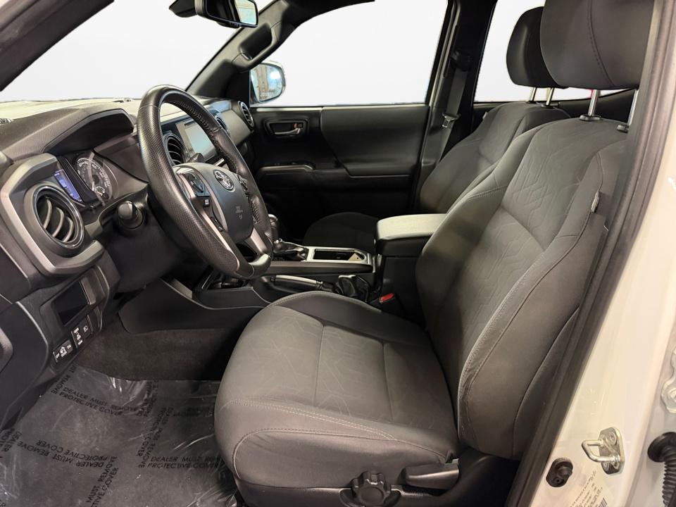 2019 Toyota Tacoma TRD Sport - Photo 11