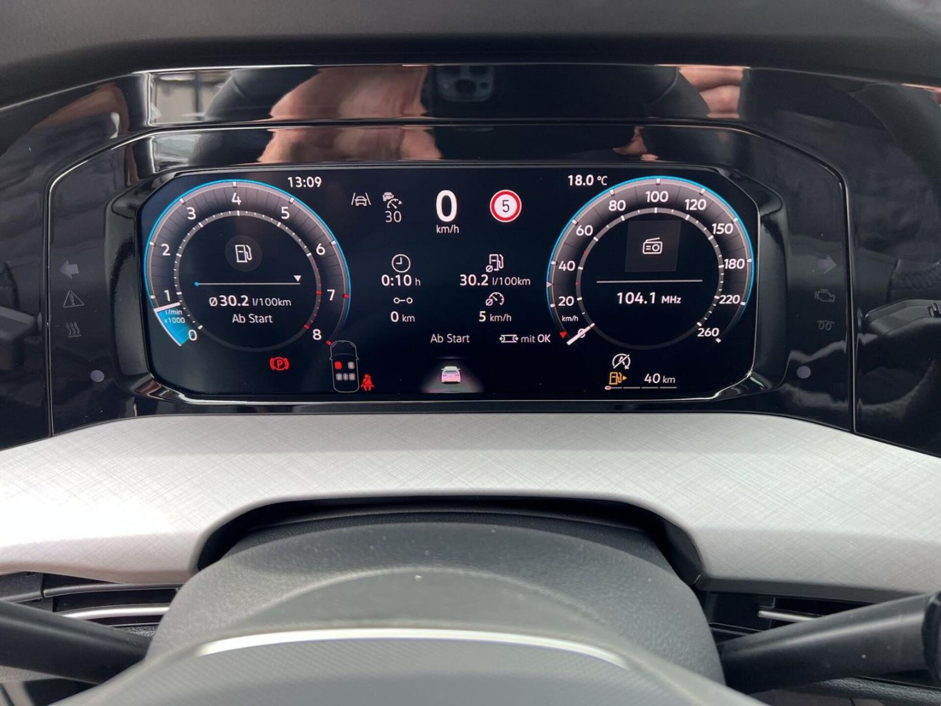 Volkswagen Golf Life