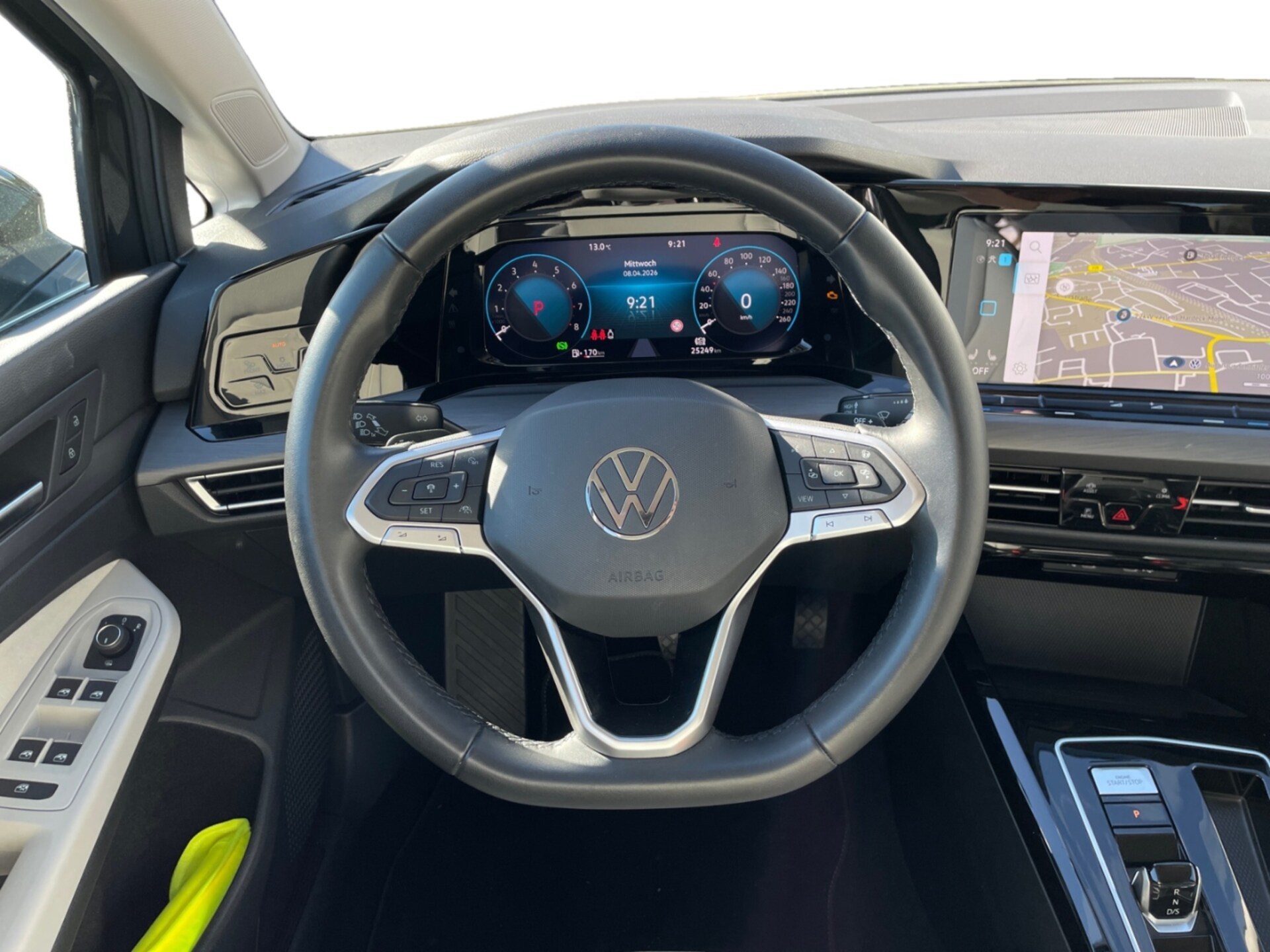Volkswagen Golf Style