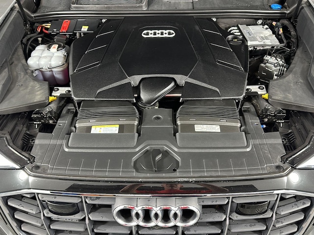 2023 Audi Q8
