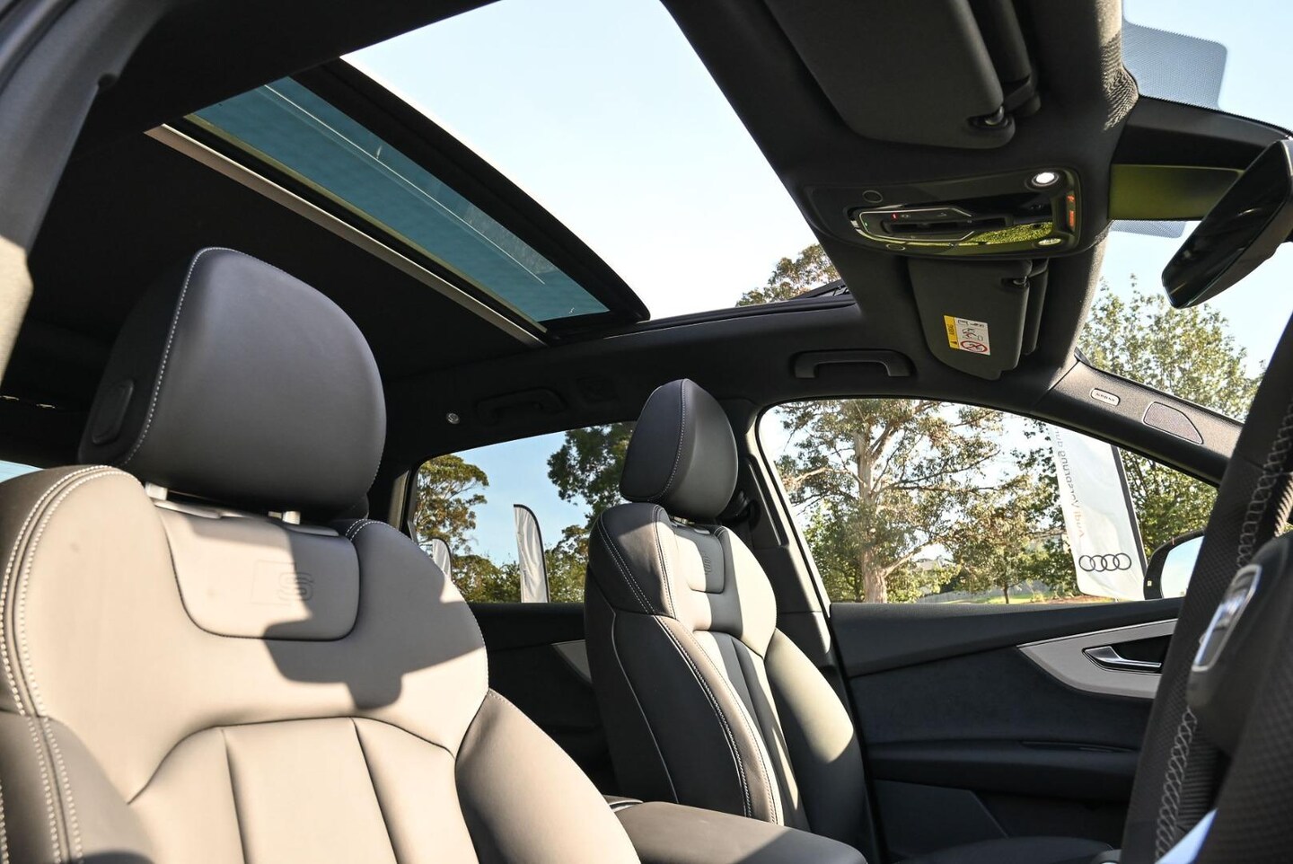 Image about Audi Q7 SUV Q7 S line TDI quattro tiptronic